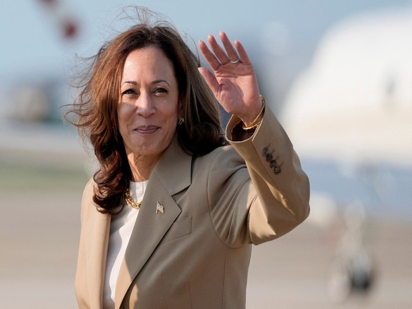 u.s. vice president kamala harris waves upon arrival at joint base andrews