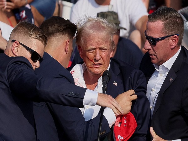 republican presidential candidate donald trump holds a campaign rally in butler