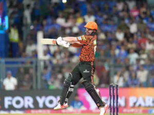“Travis had COVID, will get in Monday morning…”: SRH coach Vettori ahead of LSG clash
