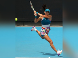 Emma Raducanu withdraws from Wimbledon after scans reveal stress fracture
