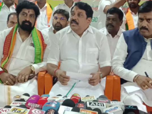 “Horse-trading going underway in Tamil Nadu, law and order in disarray”: State BJP chief Nainar Nagendran