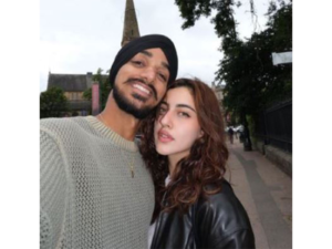 Arshdeep Singh makes relationship with actor-model Samreen Kaur Instagram official